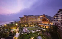 DoubleTree by Hilton Shanwei