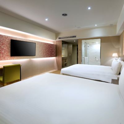 漫步四人房 台中愛麗絲國際大飯店優惠