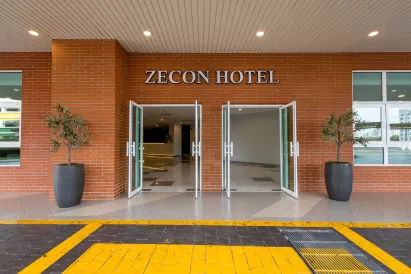 Zecon Hotel