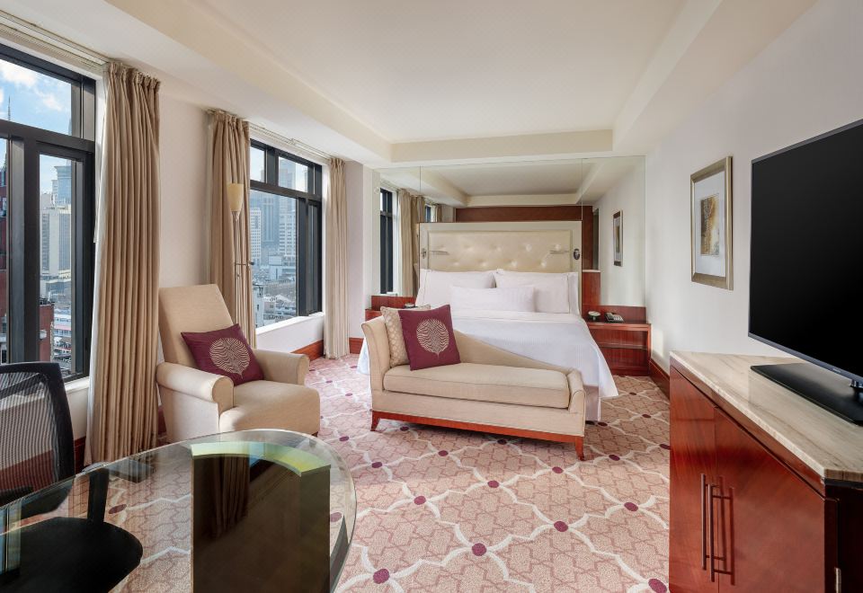 皇冠豪华大床房