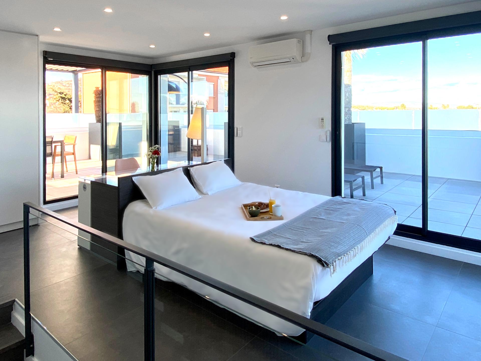 Villa MiramarCity Center Duplex Apartment