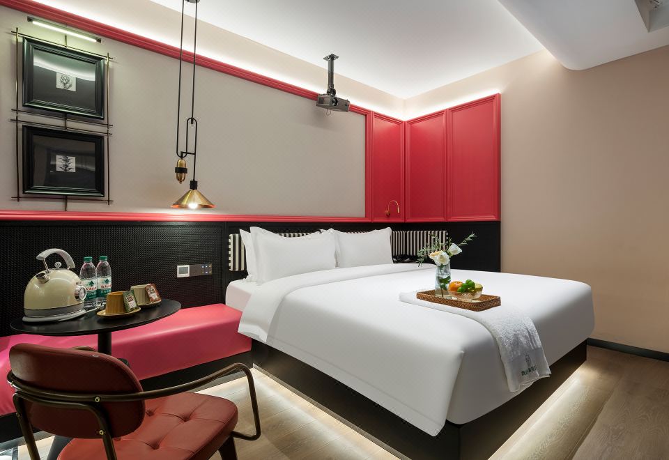 Boutique Room - With View (Double Bed)