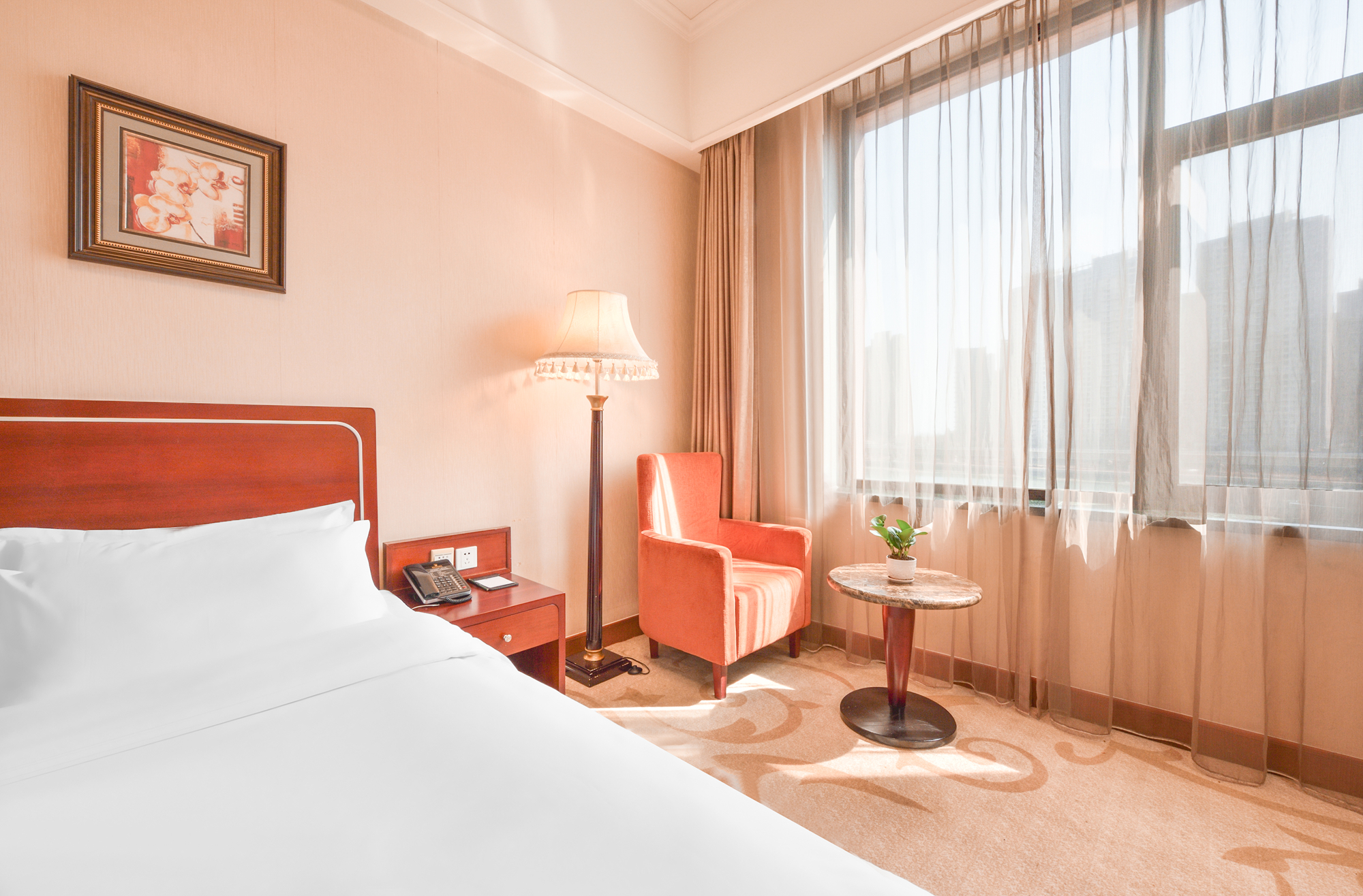 豪華大床房（小冰箱）