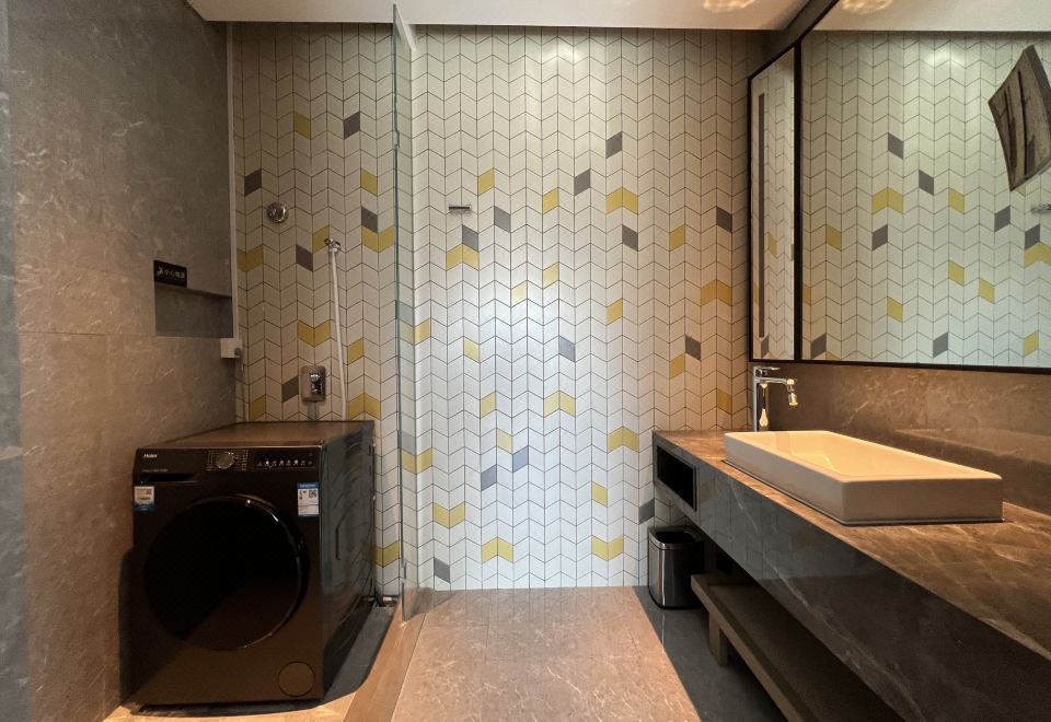 Crowne Plaza QidongApartment Family Suite (Kitchen + Fridge + Dryer Washer)