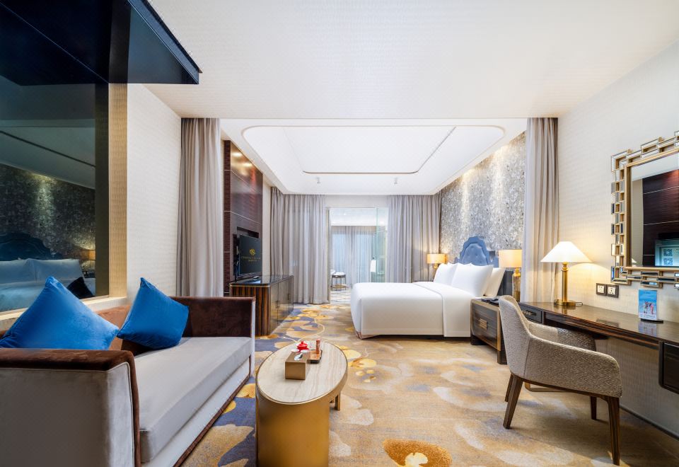 城堡江景大床房