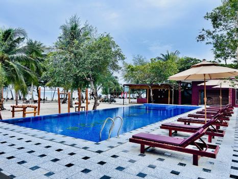 Royal C Beach Resort