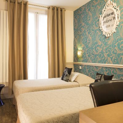Connecting Family Room Hotel de la Cite Rougemont Paris Promo Code