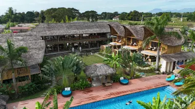 RECA Resort Philippines - Luxury Villas & Nature Retreat Hotel a 