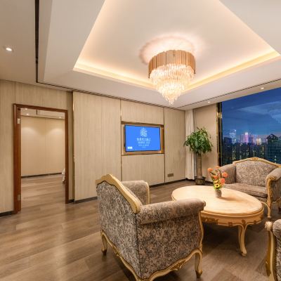 二室一廳城景家庭房 珠海怡景灣大飯店（情侶路海濱泳場店）優惠