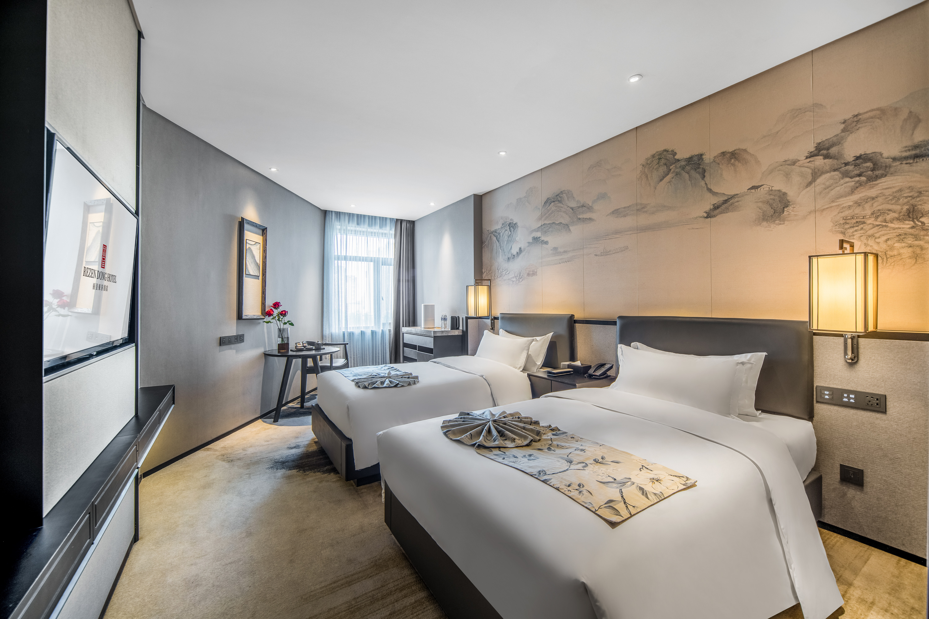 标准双床房（零圧床垫+手机投屏+温润加湿器）