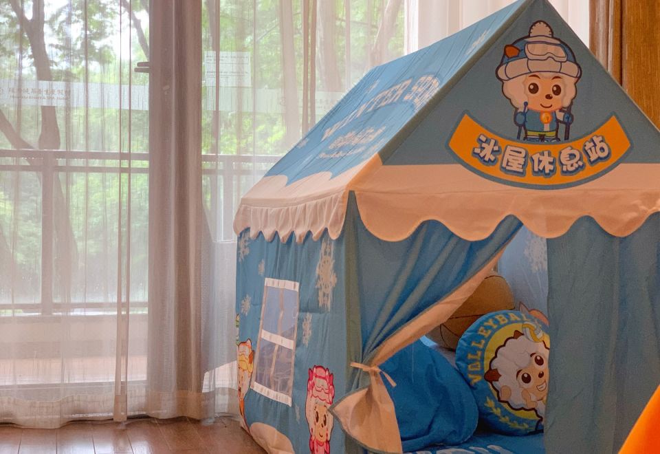 喜羊羊主題親子房