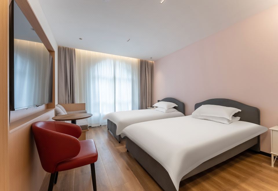 Holiday·聽潮假日雙床房