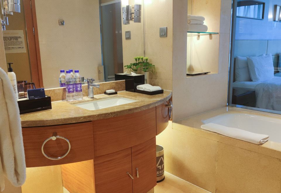 高级豪华双床房（乾湿分离浴室+吹风机）