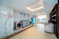 Dongfeng Hotel