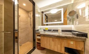 Holiday Inn Beijing ChangAn West - Housity
