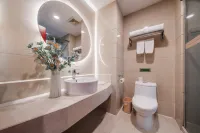 Vienna International Hotel (Shanghai Hongqiao National Exhibition and Convention Center Caohejing) Hotel a Everbright Convention and Exhibition Center