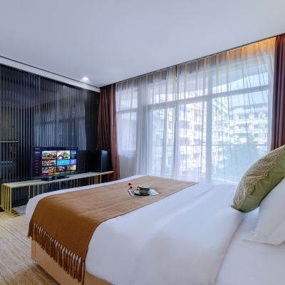 雅緻大床房（露天陽台+園林景觀） 廣州桔樹·銘泰公寓優惠