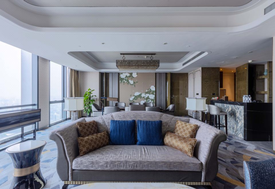 Wanda Vista ZhengzhouChairman Suite
