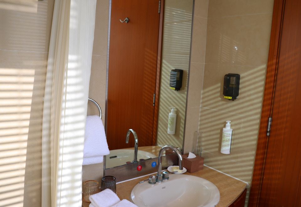 Jianguo Garden Hotel BeijingSingle Room