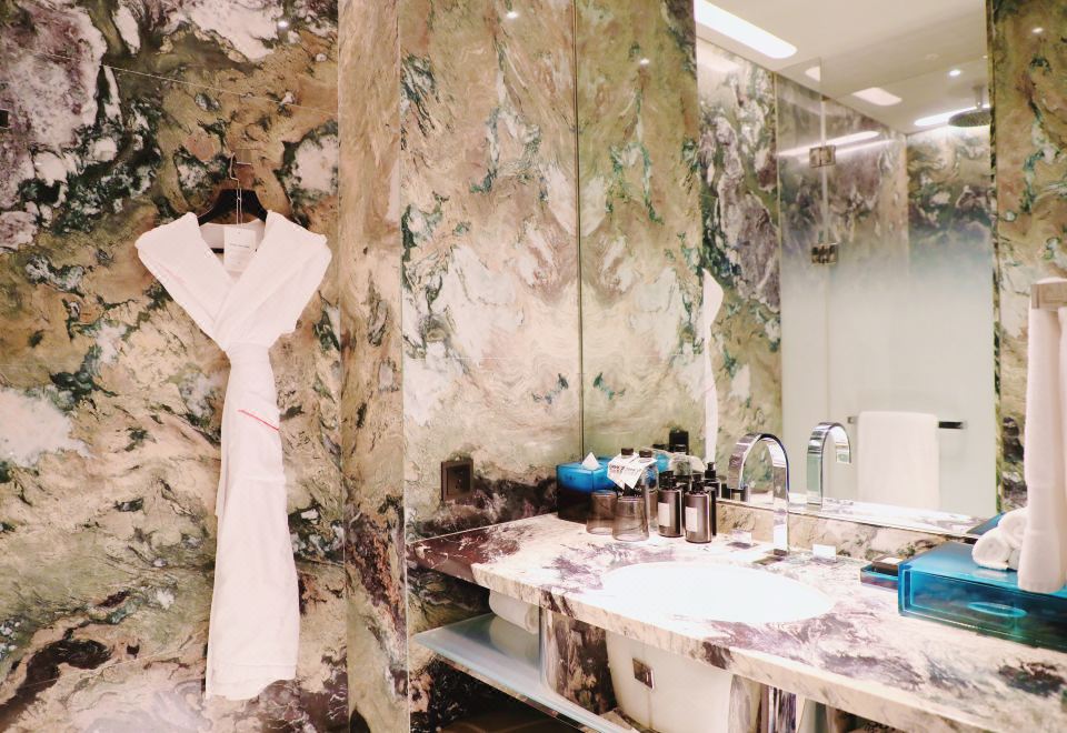 奇妙城景客房大床房