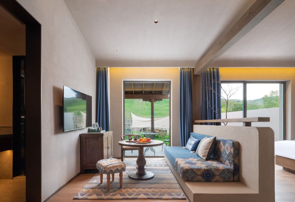 Private Courtyard-View Standard Room