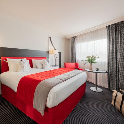 套房 1張雙人床 1 雙人梳化床 巴黎戴高樂機場及會議中心美居飯店優惠