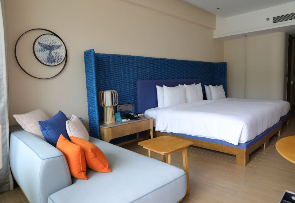 豪華家庭雙床房（一大一小床）