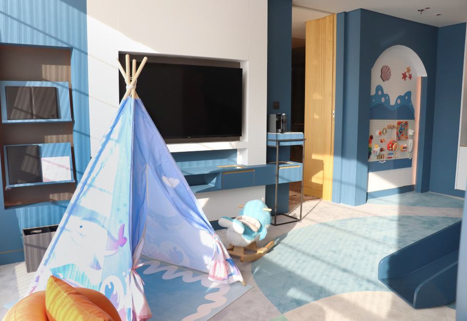 深海奇遇記主題家庭套房（高低床 | 滑梯）