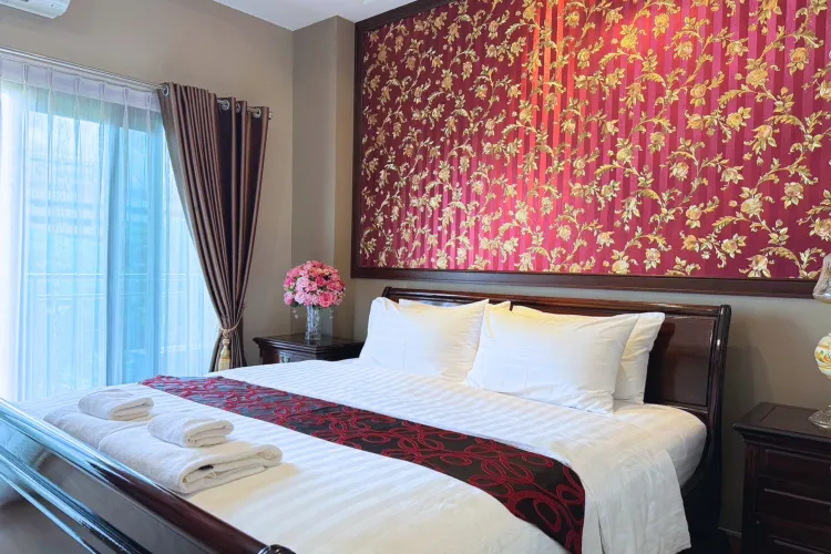 ห้องซูพีเรียร์ เตียงใหญ่ 1 เตียง