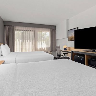 Deluxe Guest Room, 2 Queen, Mountain View Hotel Vue Promo Code