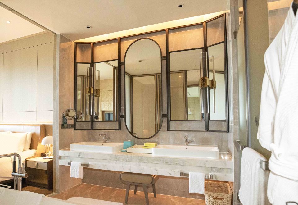 天际全海景套房-凌空瞰海