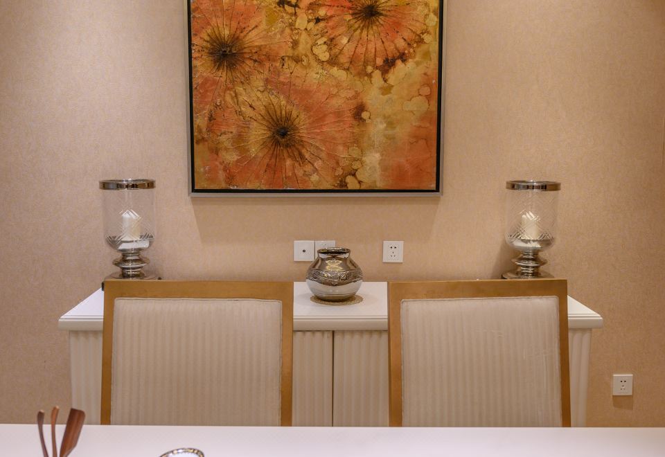 豪门家族套房（超大平层观景台）