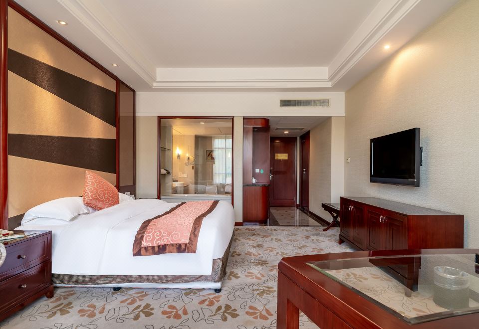 依山大床房--遠眺萬畝翠竹,享悠閑自得