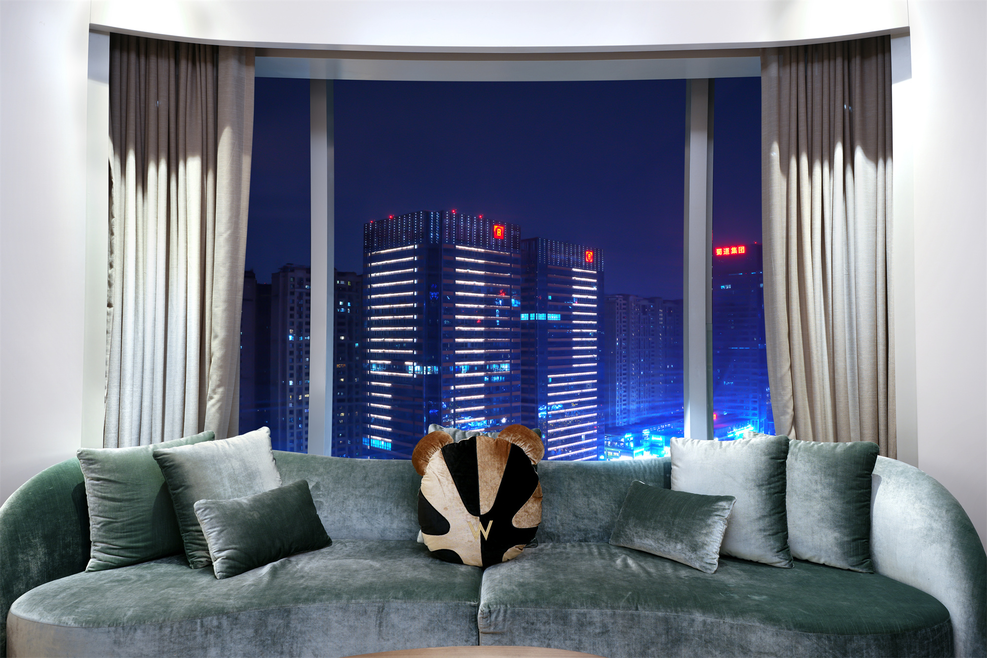 壮美大床客房（交子城市景观）