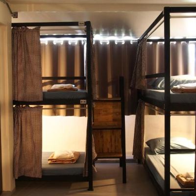 6-Bed Mixed Dormitory