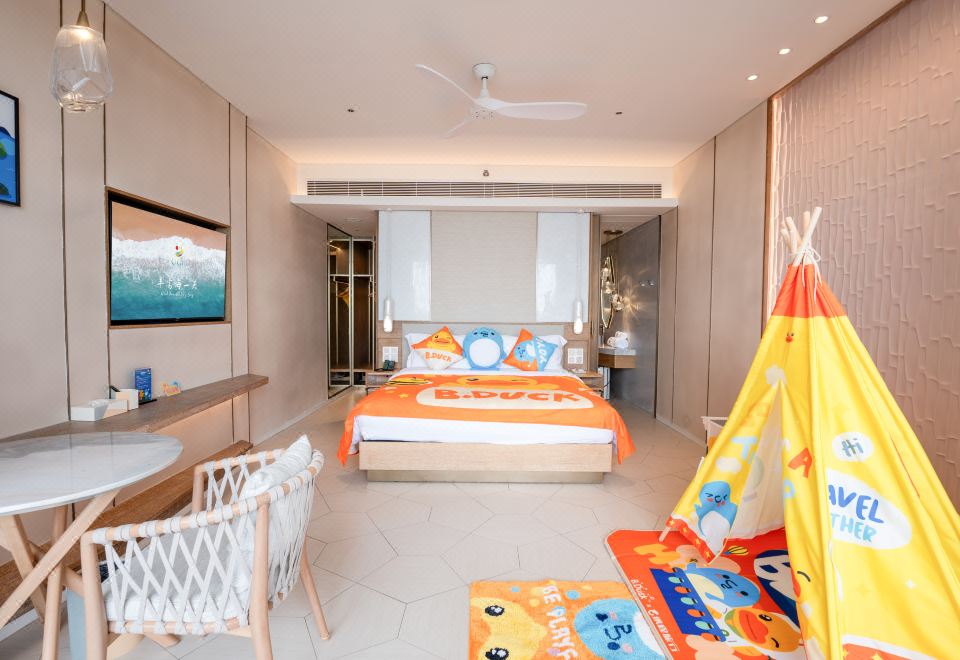 小黄鸭主题正海景大床房