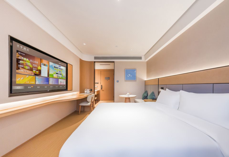 Superior Queen Room