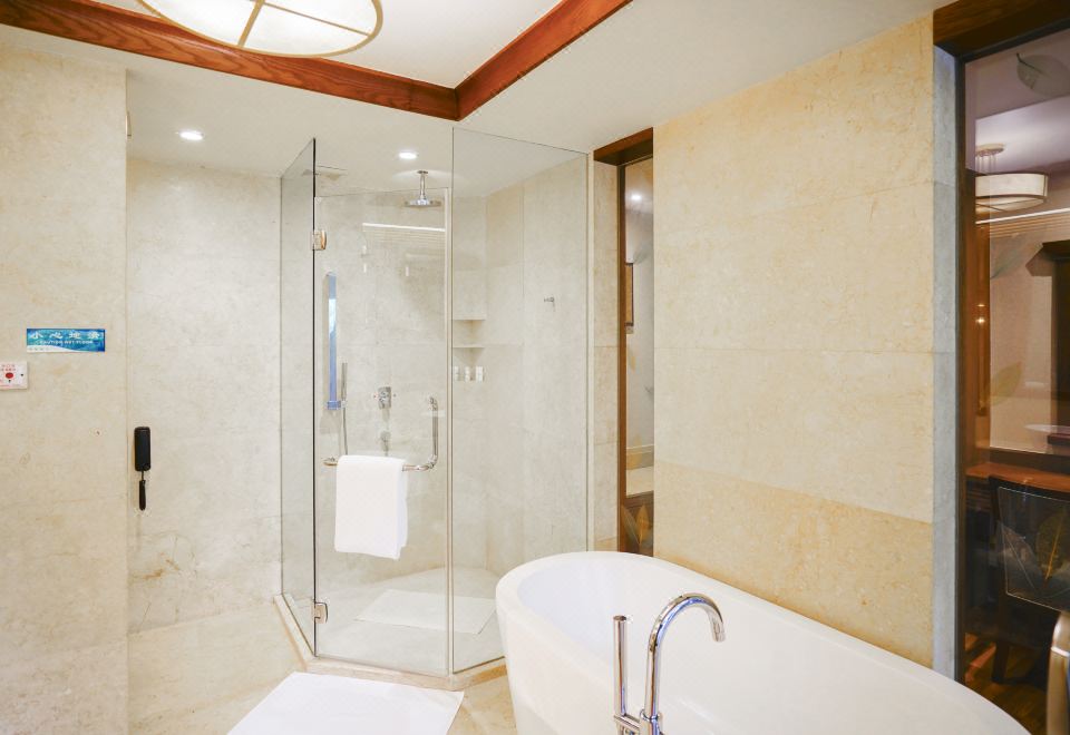 Huquan Resorts & SpaFamily Suite (Building A)