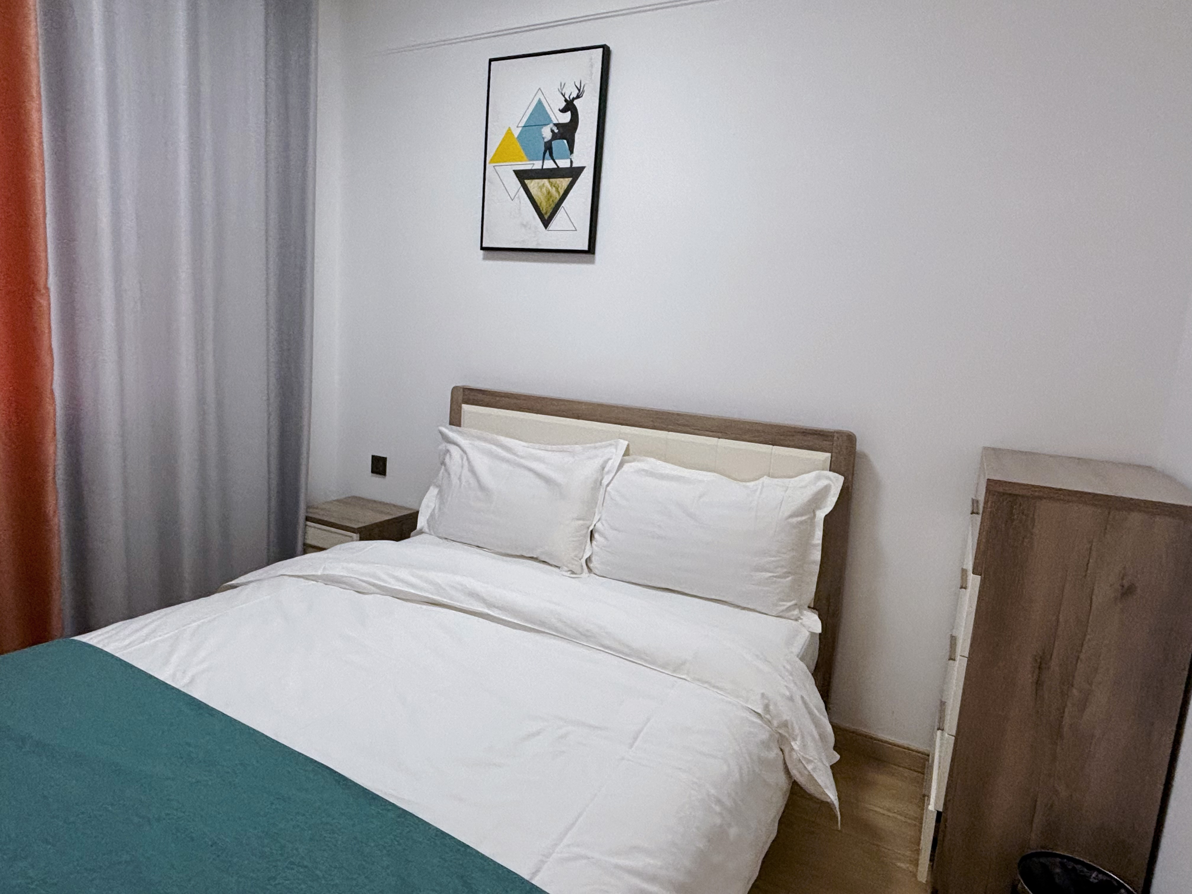 豪华家庭二室套房（阳台+冰箱+洗衣机）