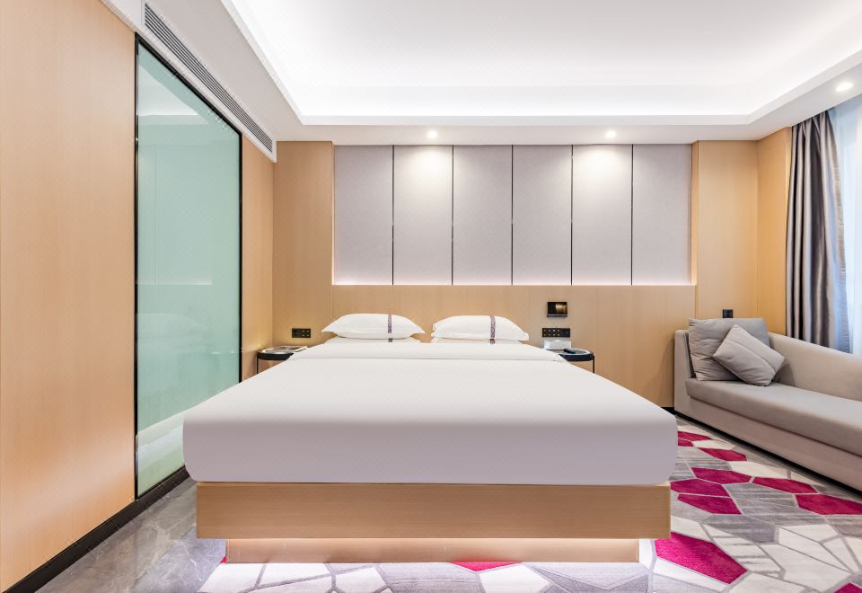 Qiaojia Zhuoda HotelDeluxe Queen Room