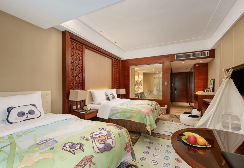 耙老师主题山景家庭房