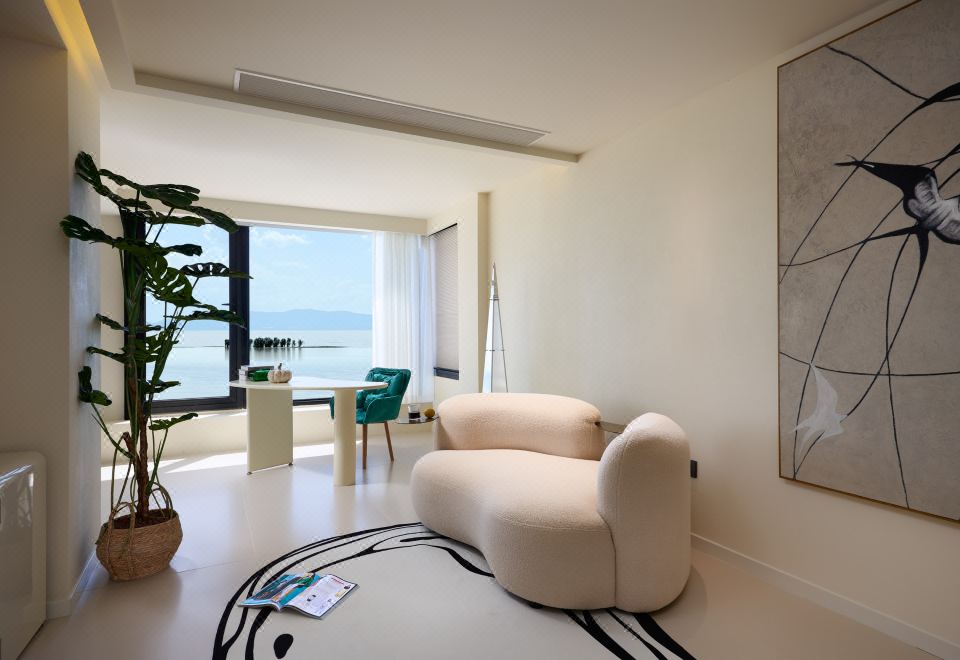 270°湖景大床房·CLUB302【私汤·全屋智能·观景露台】