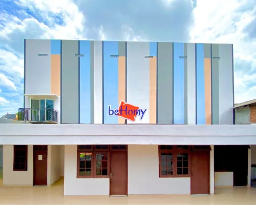 Behomy Waru Sidoarjo 瓦魯住宿飯店