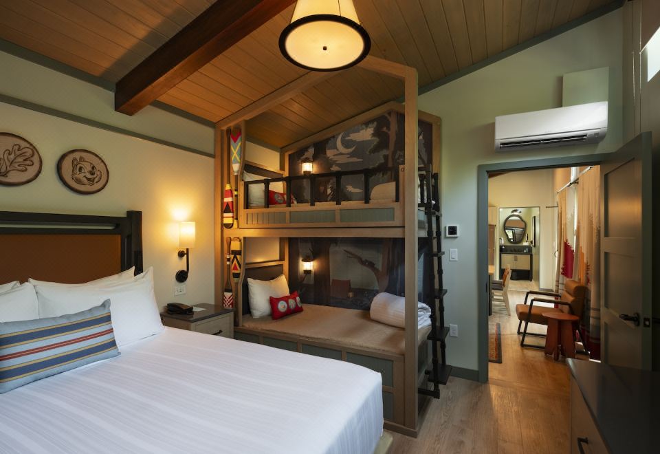 一卧室小屋. 听力无障碍-视觉警报和通知. 1张大床， 1张下拉式大床， 1张双层客舱-8ml6c