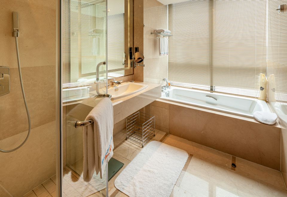 Wyndham Grand Plaza Royale Changsheng JiangyinSuperior Room (Double Bed)