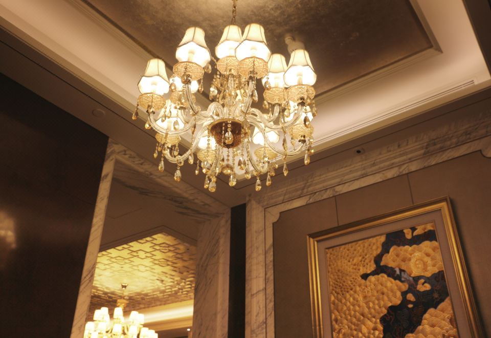 总统套房-独立会客厅-吧枱-超大衣帽间-书房