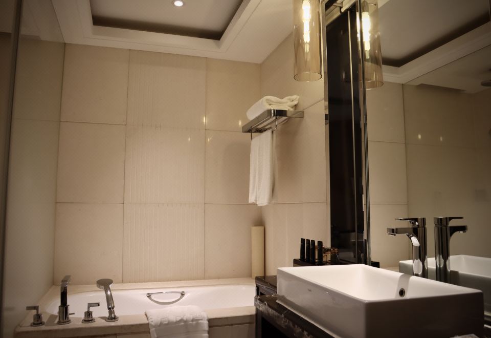 Beijing Oriental Mao HotelExecutive Room (2 Beds)