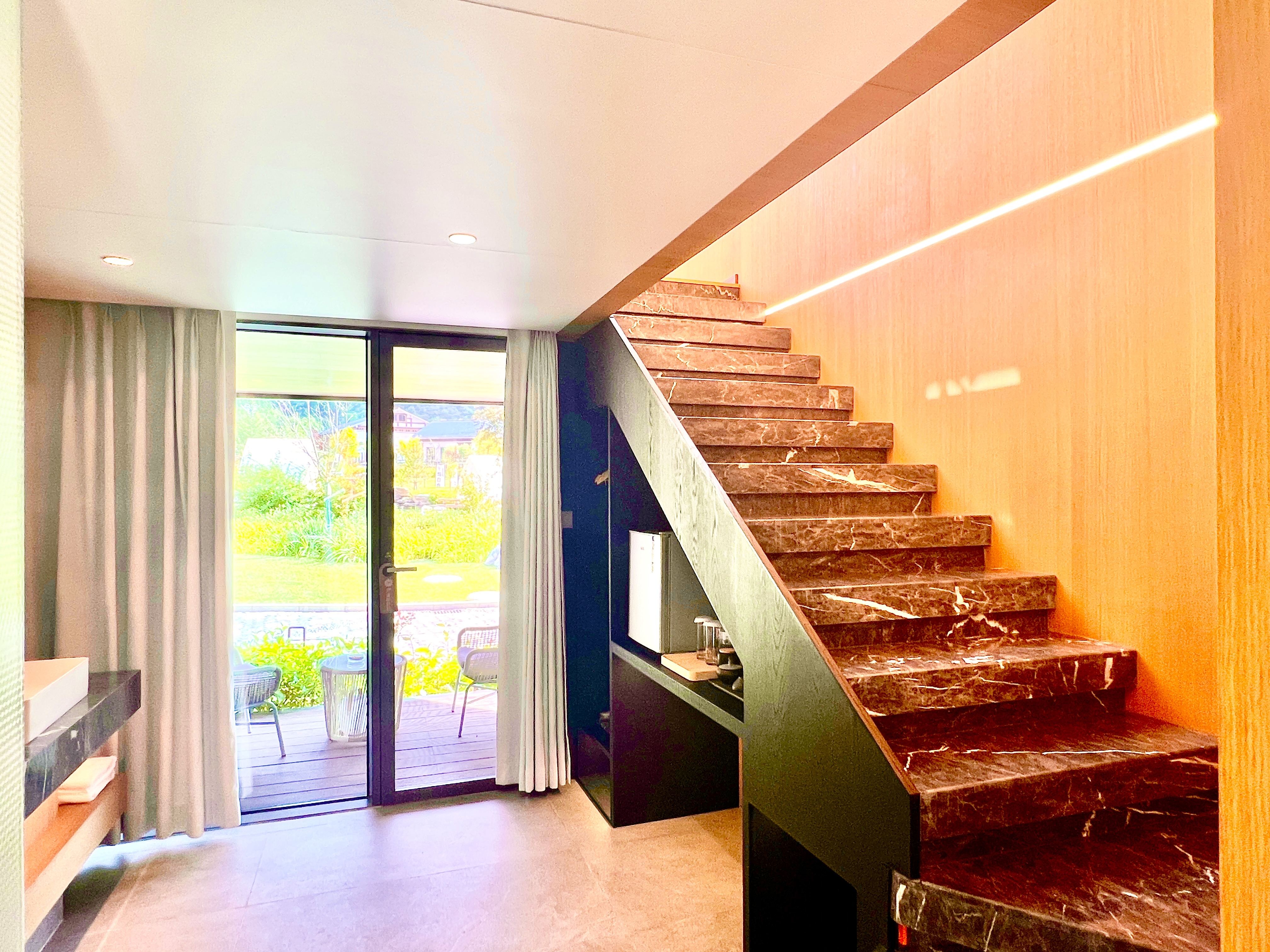 星空之谜复式大床房+望远镜+智能系统