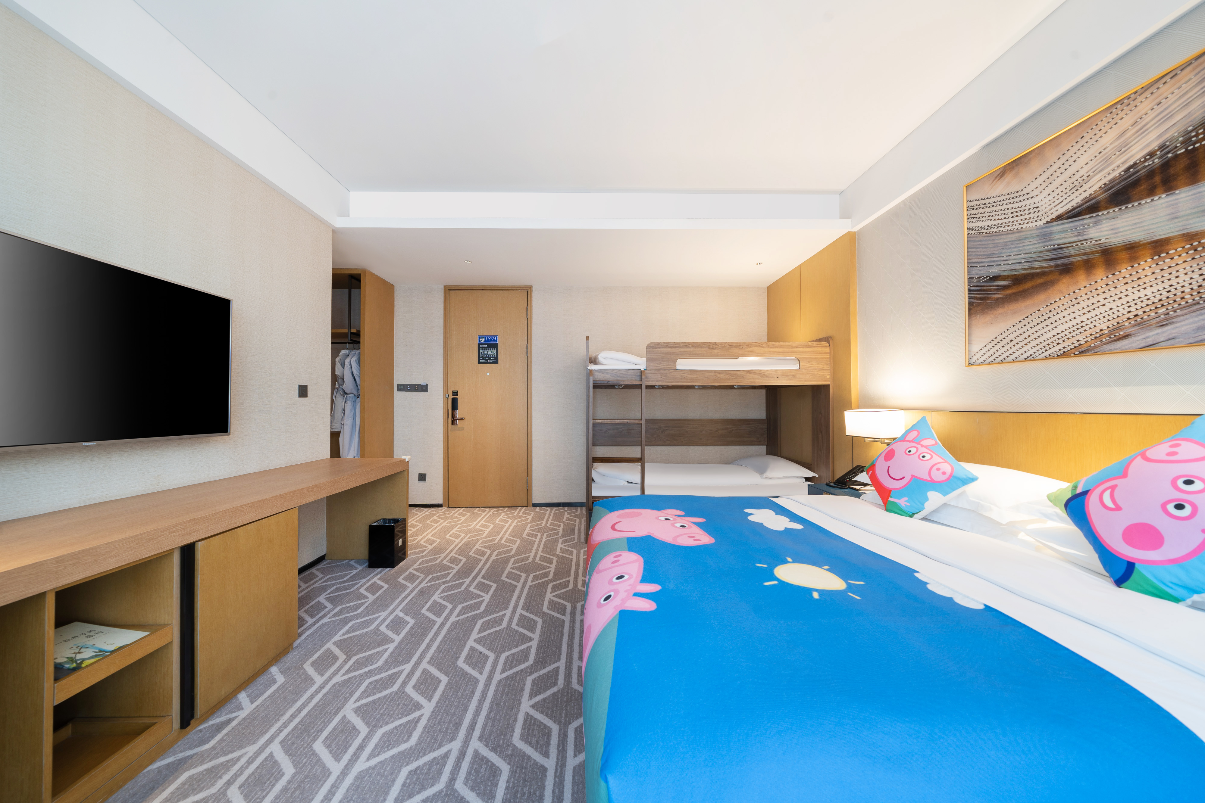 亲子房B（小王子小童洗护+80支贡缎床品+金可儿床垫）