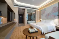 Lufeng Sanjia Garden Hotel